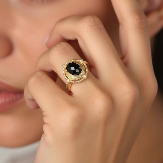 Pierścień Regulowany "Czarny Magnetyzm" - Spinel Czarny