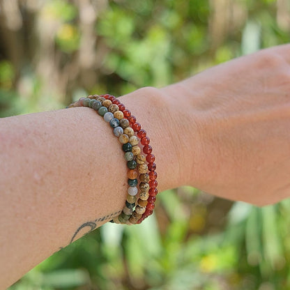 Bransoletka z Naturalnych Kamieni 4 mm – Elegancja w Każdym Detalu