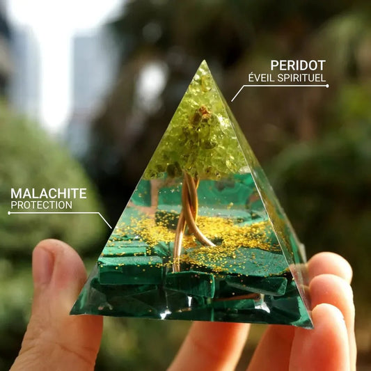 Orgonit "Drzewo Życia" w Peridocie i Malachicie