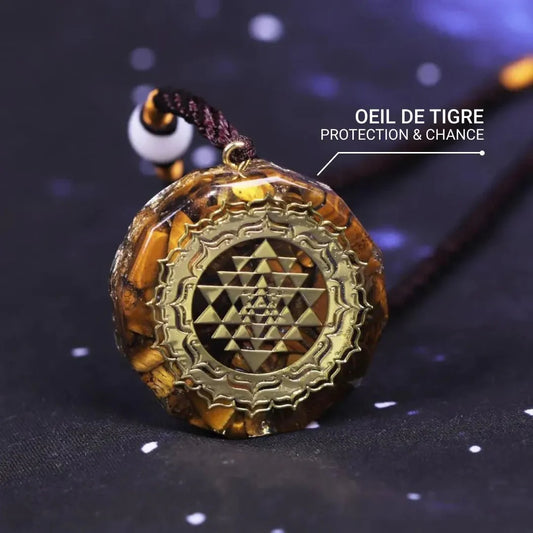 Naszyjnik „Sri Yantra” z orgonitem i Okiem Tygrysa