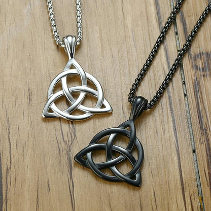 Naszyjnik „Triquetra” ze stali nierdzewnej